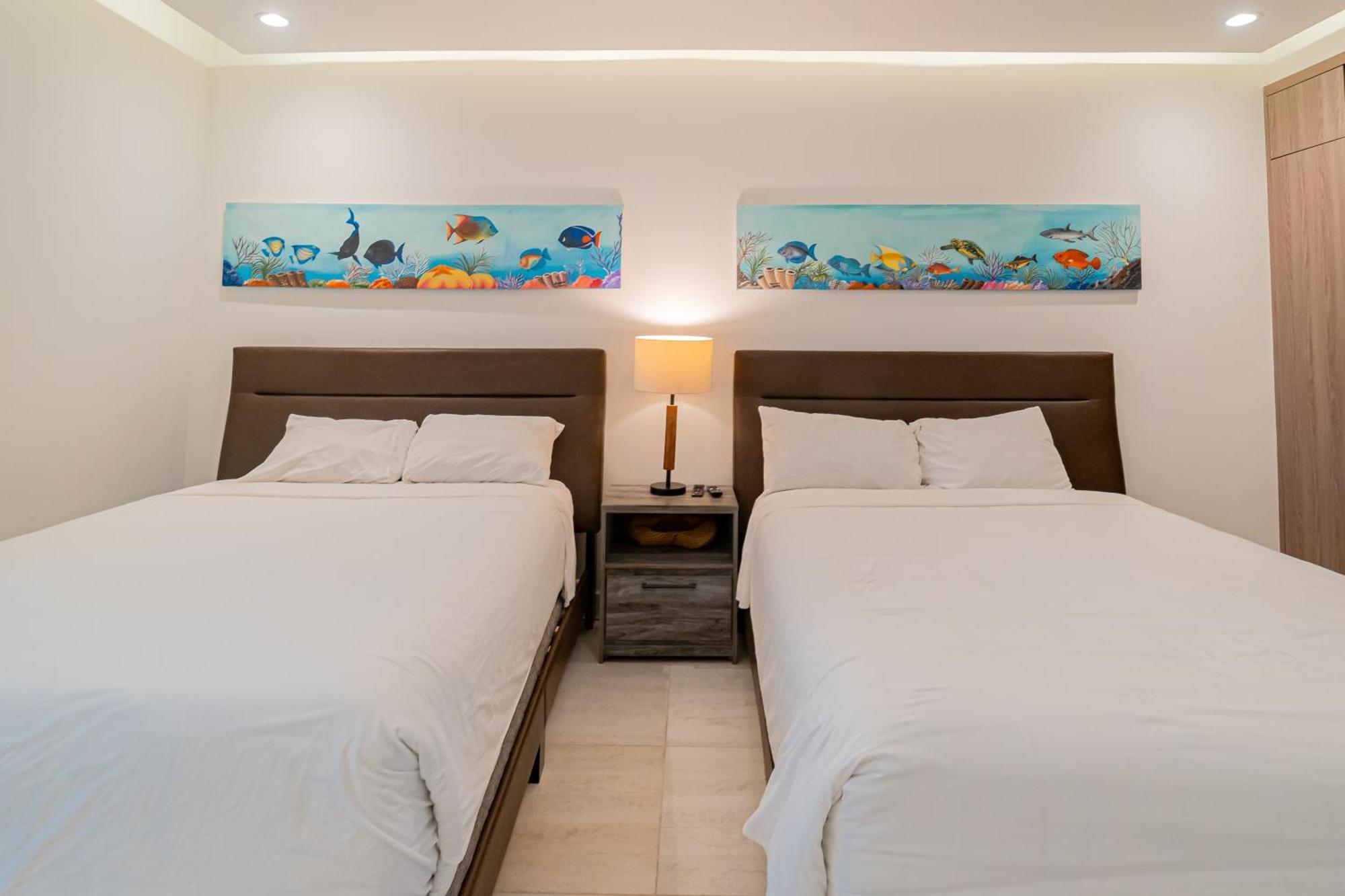 Ocean One Roatan Villa West Bay Bagian luar foto