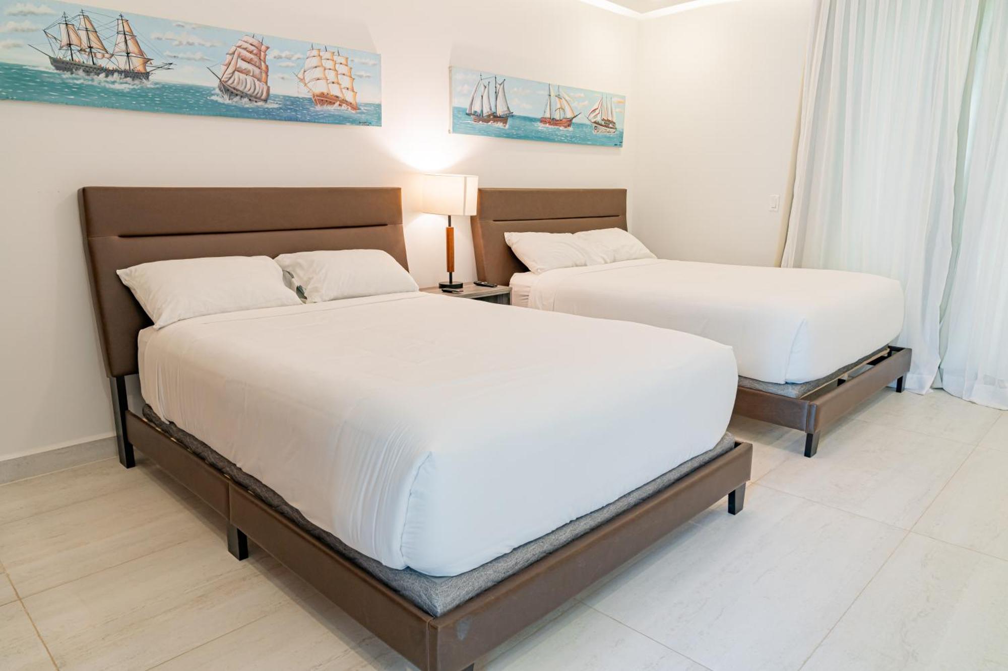 Ocean One Roatan Villa West Bay Bagian luar foto